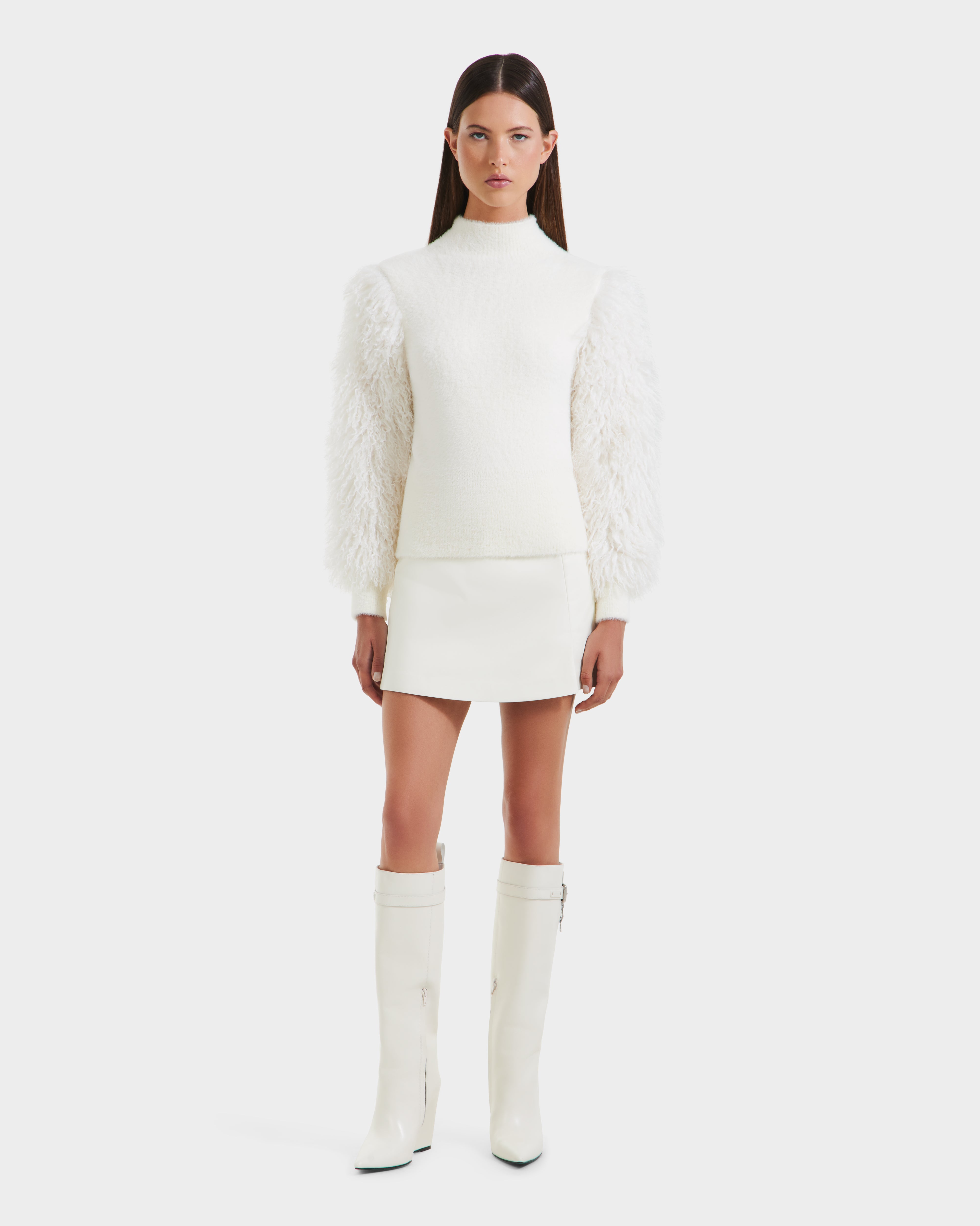 トップス Andequal panel design fur knit WHITE RUDSAK NOEL Women's Faux Fur Sleeve Mock-Neck Sweater - Vanilla