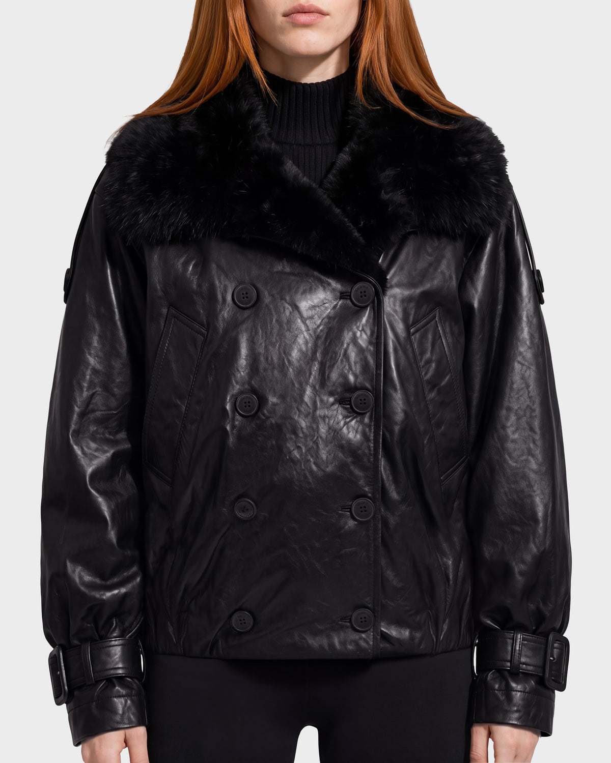 Rudsak JANELLE - 8126936 Black double-breasted leather bomber with a faux fur collar and a modern silhouette.