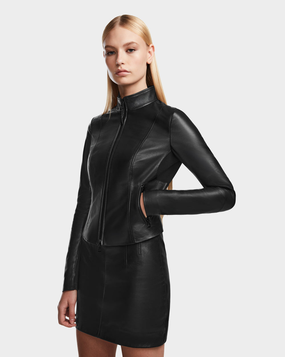 ABIGAIL - 8124560 Black – Rudsak International