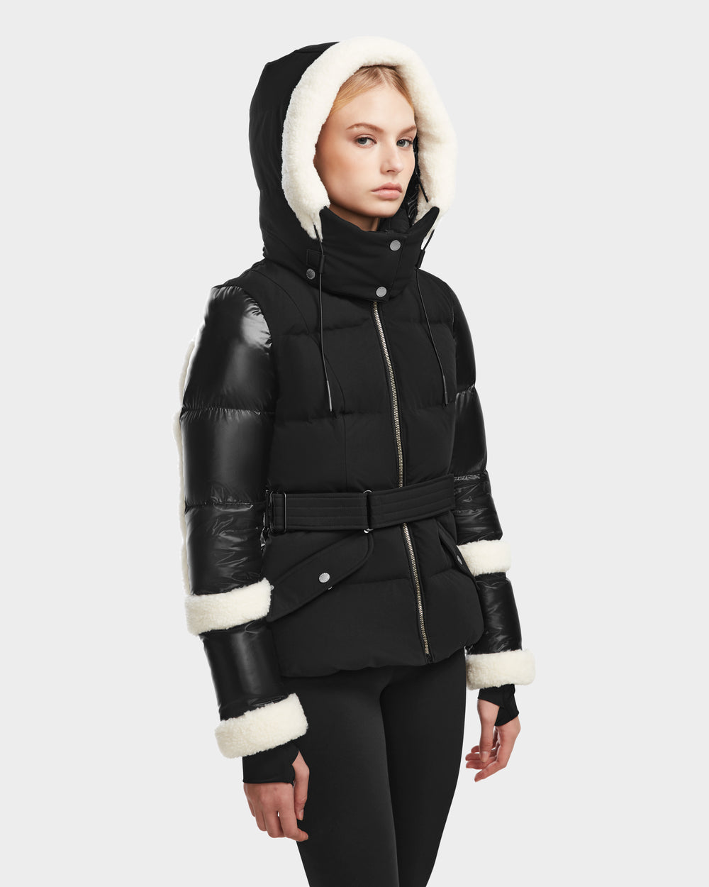 スズランデイジーリン for フォクシー ダウンベスト ベロア　ブラック AUDREY - 8124582 Black/Iceland – Rudsak International