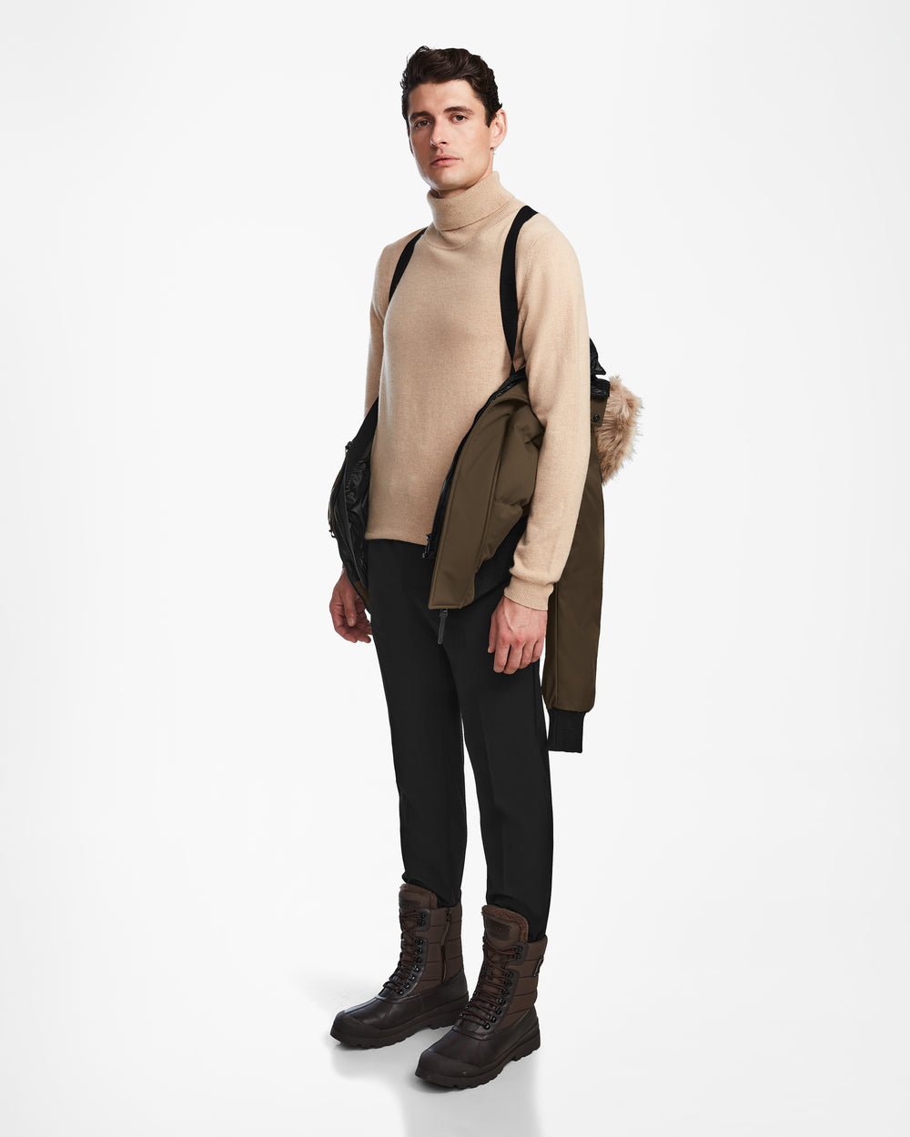 DALLAS - M122501 Army – Rudsak International