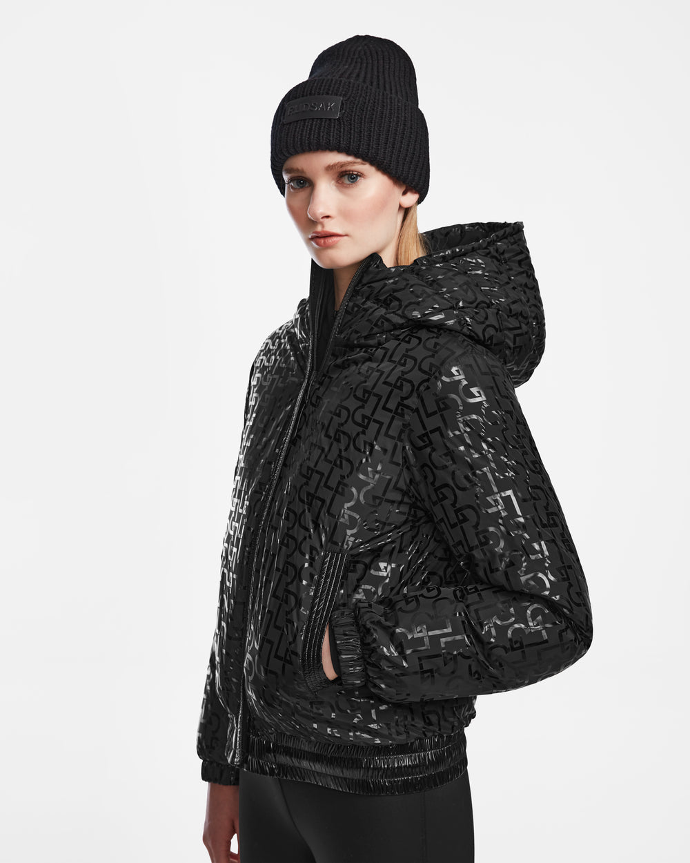 DANI M - 8124539 Black – Rudsak International