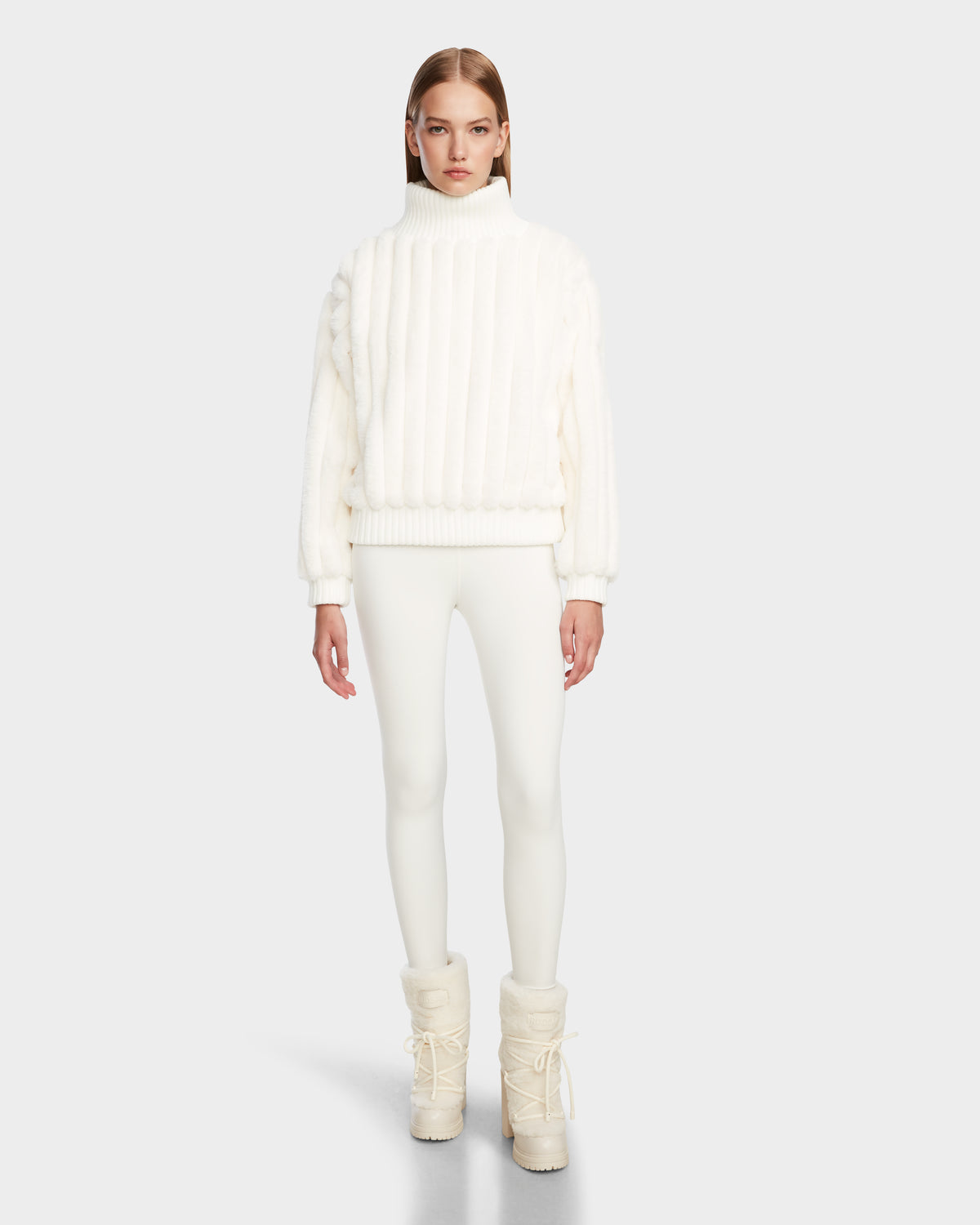 LAYLA RUDSAK Women's Faux Fur Turtleneck: Chic Warmth & Luxury