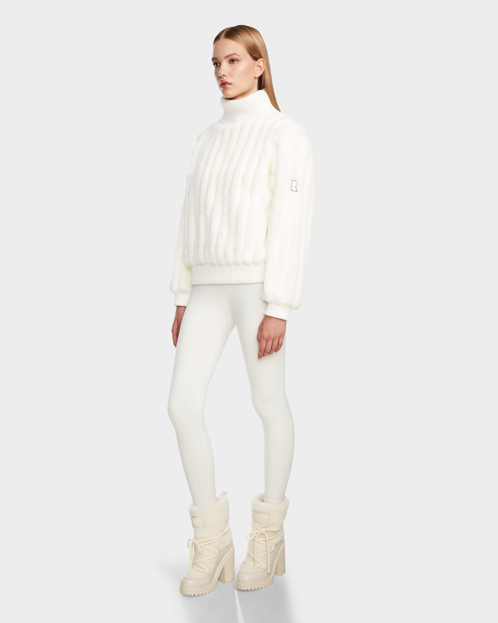 LAYLA RUDSAK Women's Faux Fur Turtleneck: Chic Warmth & Luxury