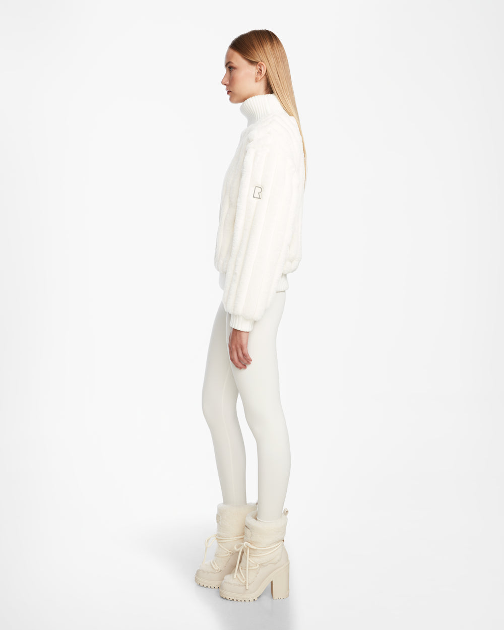 LAYLA RUDSAK Women's Faux Fur Turtleneck: Chic Warmth & Luxury