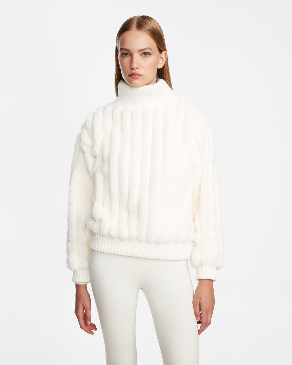 LAYLA RUDSAK Women's Faux Fur Turtleneck: Chic Warmth & Luxury LAYLA RUDSAK Women's Faux Fur Turtleneck: Chic Warmth & Luxury