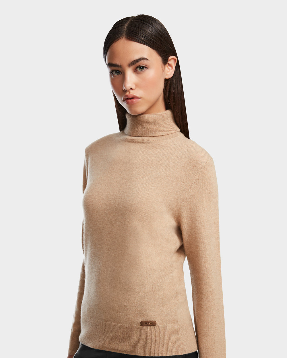RUDSAK LIZA Women's Cashmere Turtleneck | Soft, Warm Luxury