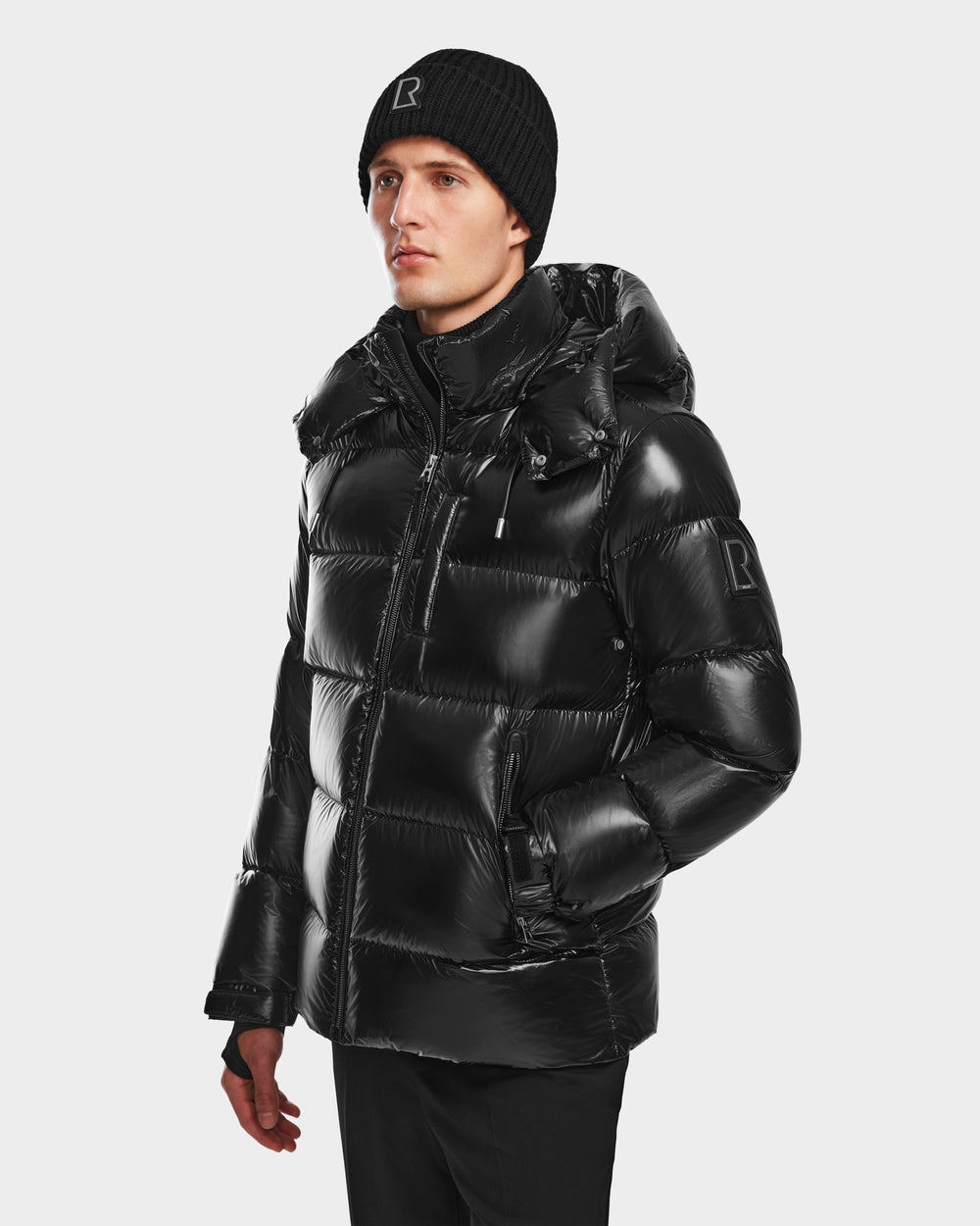 VINCE S - 6124560 Black – Rudsak International