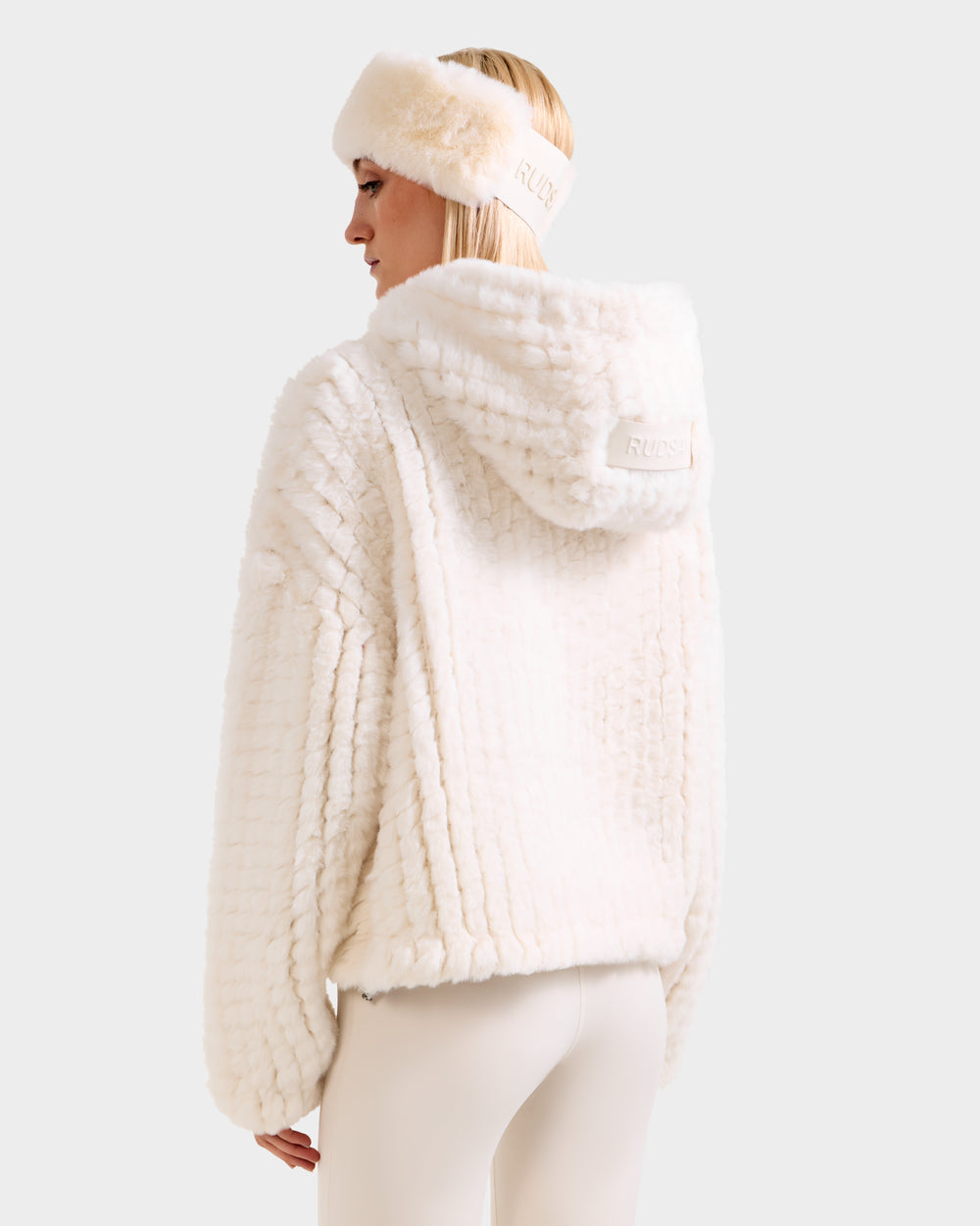 RUDSAK AUGUST Faux Fur Knit Hoodie | Plush Winter Comfort – Rudsak RUDSAK AUGUST Faux Fur Knit Hoodie | Plush Winter Comfort – Rudsak