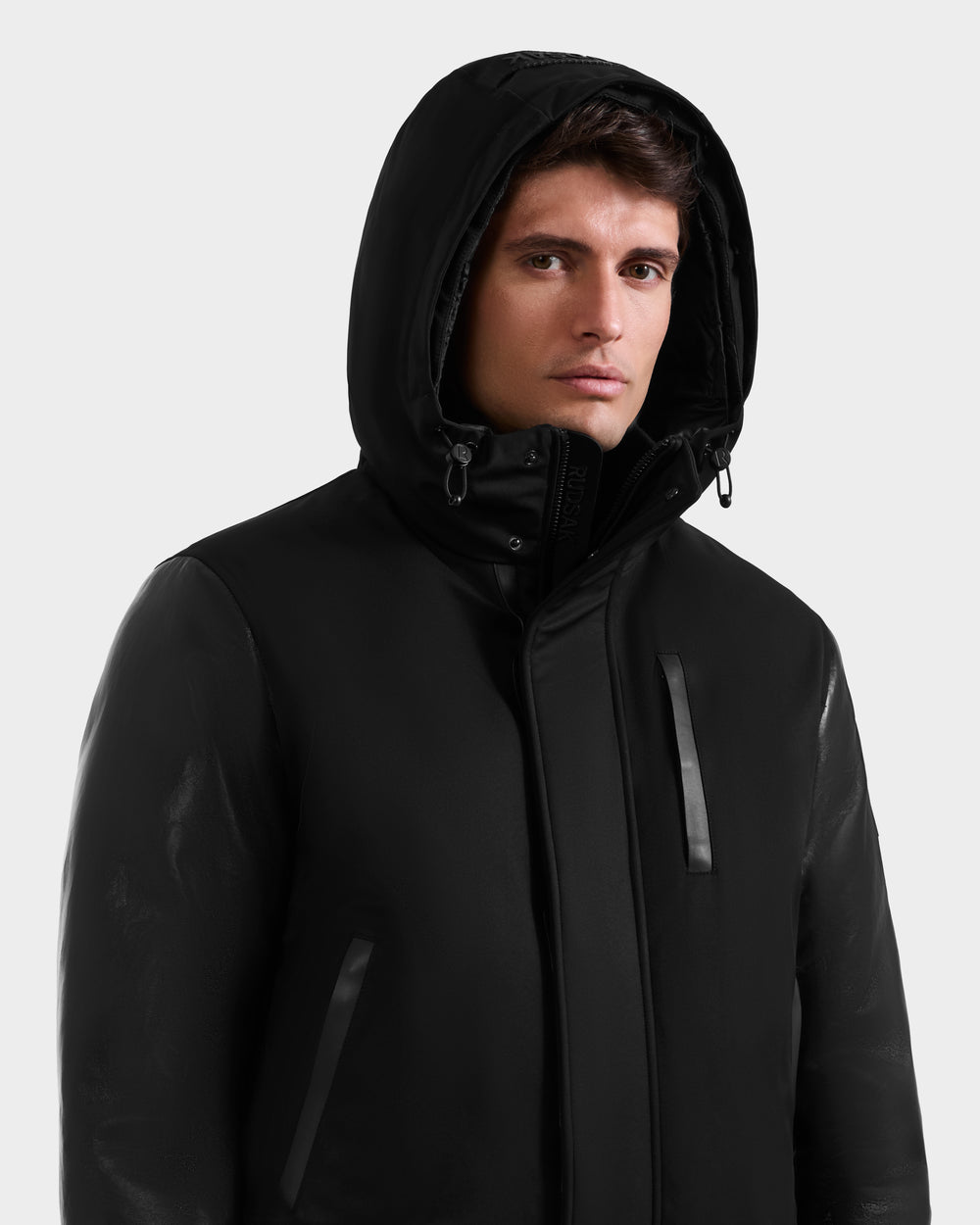 DERON M125539 Black Outerwear Jacket - Essential Protection