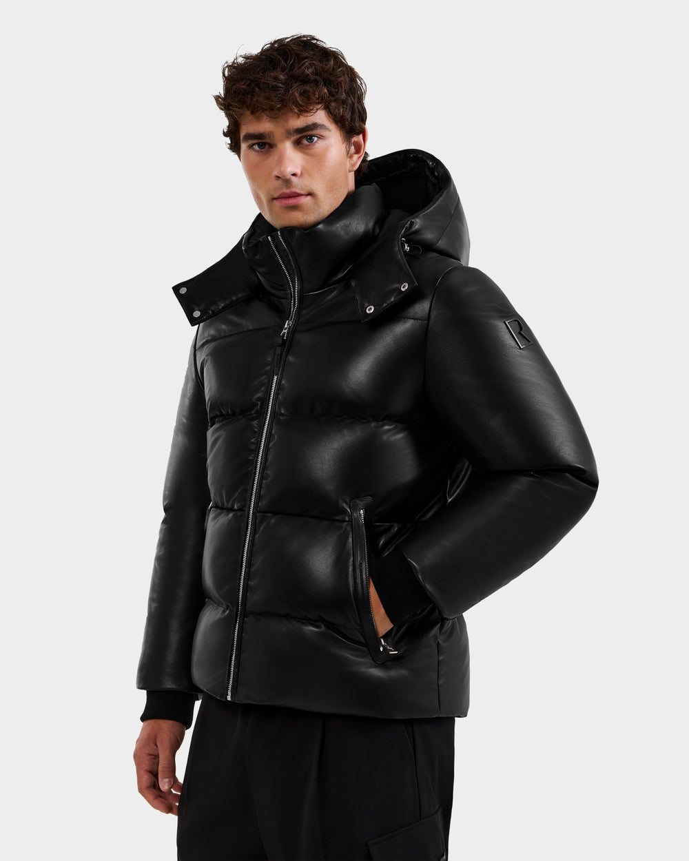 HARVEY X - 6125681 Black – Rudsak International