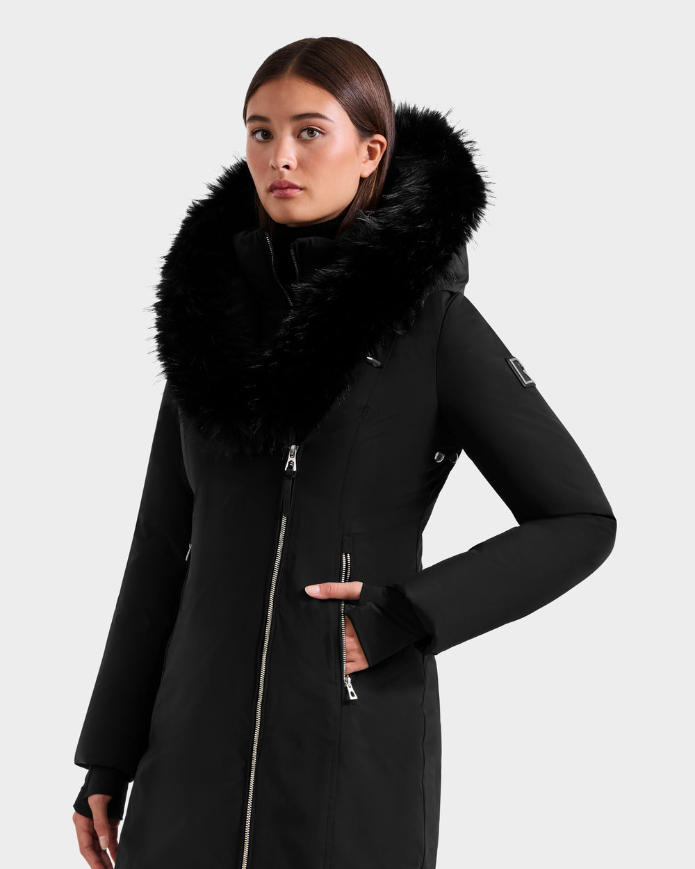 JANIS Black Outerwear: Essential Style – Limited Promotion