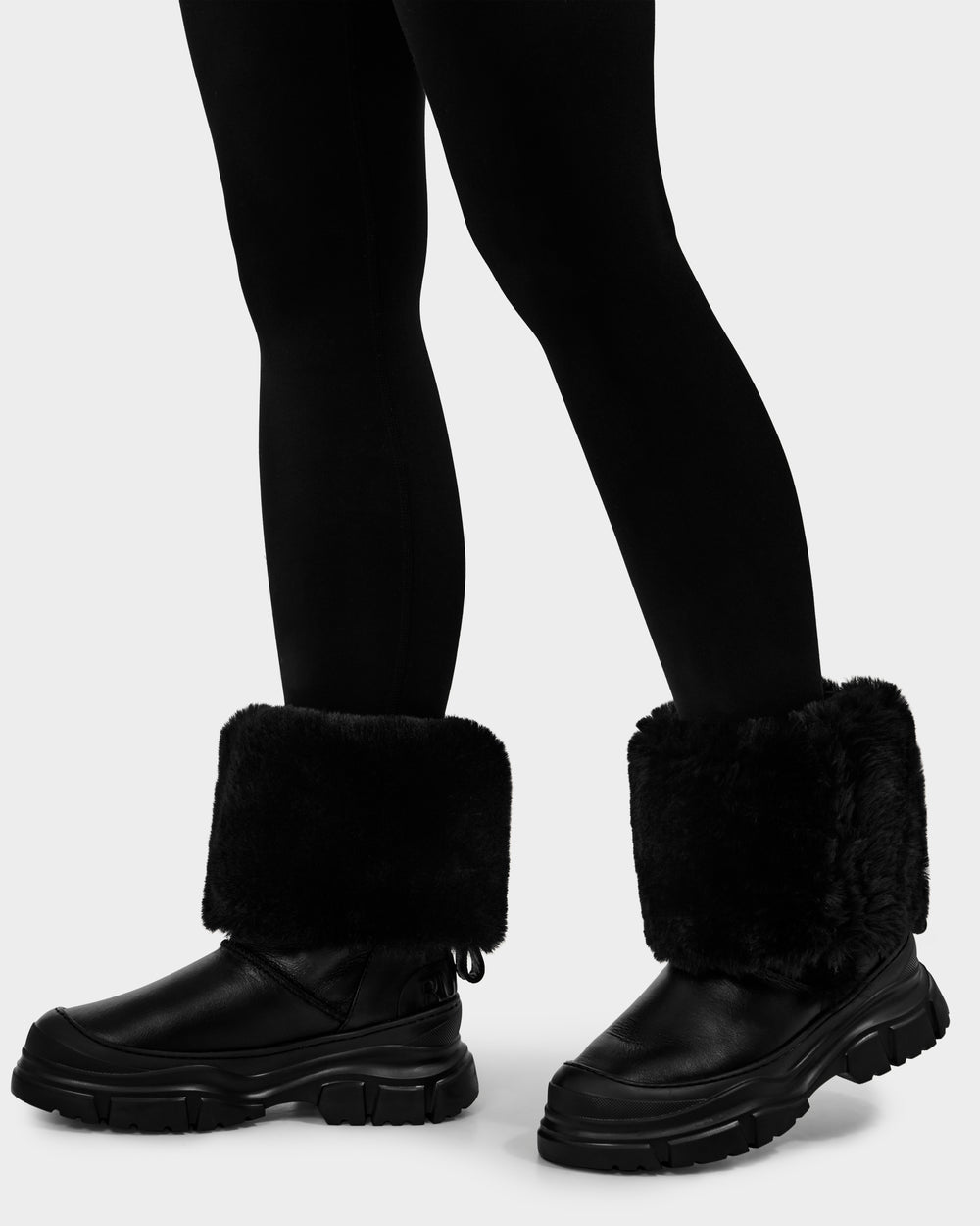 RAVENNA Women's Elegant Leather Shearling High Winter Boot