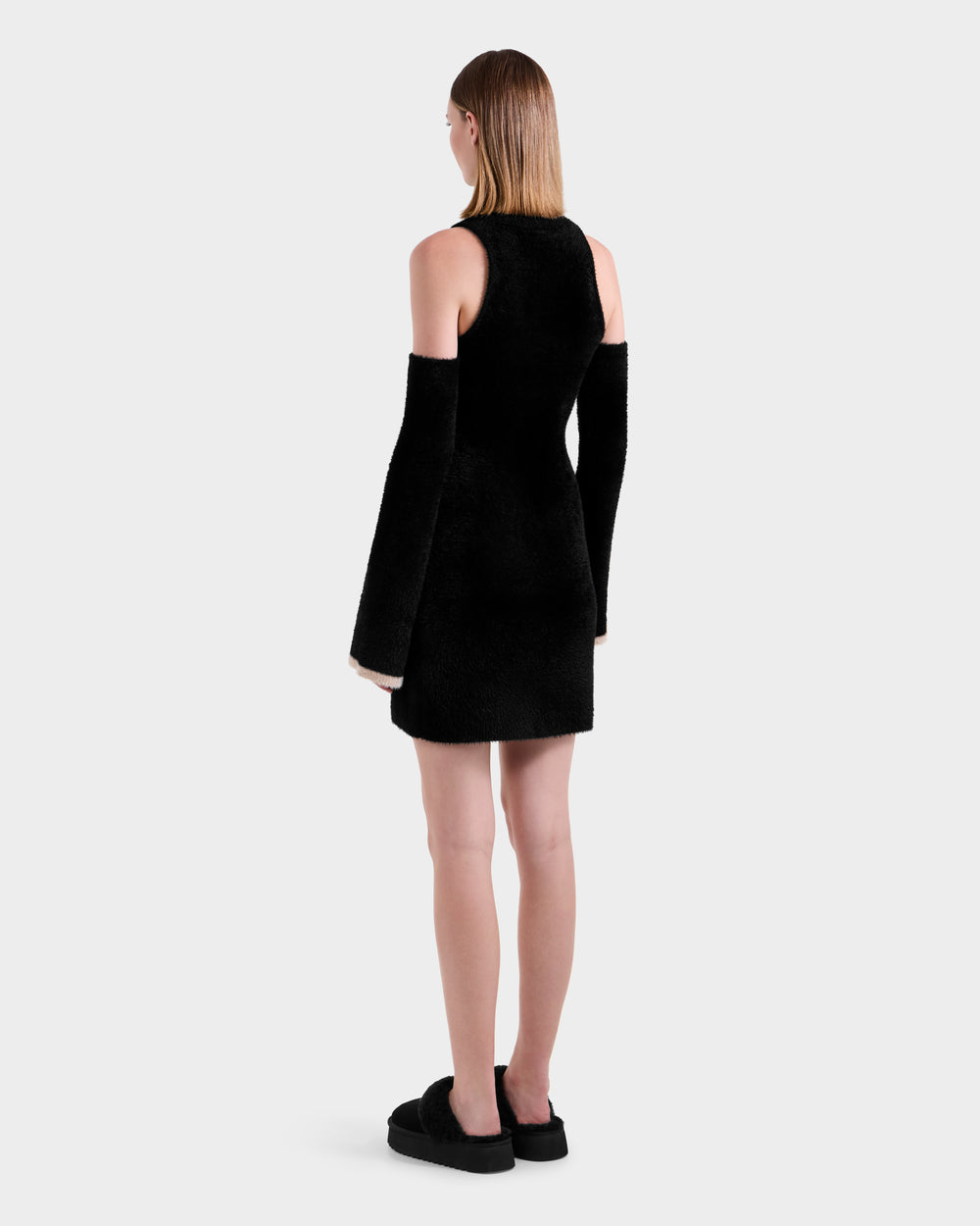 Rudsak Zarah Women's Fitted Plush Knit Cold-Shoulder Dress With Removable Sleeve (Black / XS/S) Rudsak Zarah Women's Fitted Plush Knit Cold-Shoulder Dress With Removable Sleeve (Black / XS/S)
