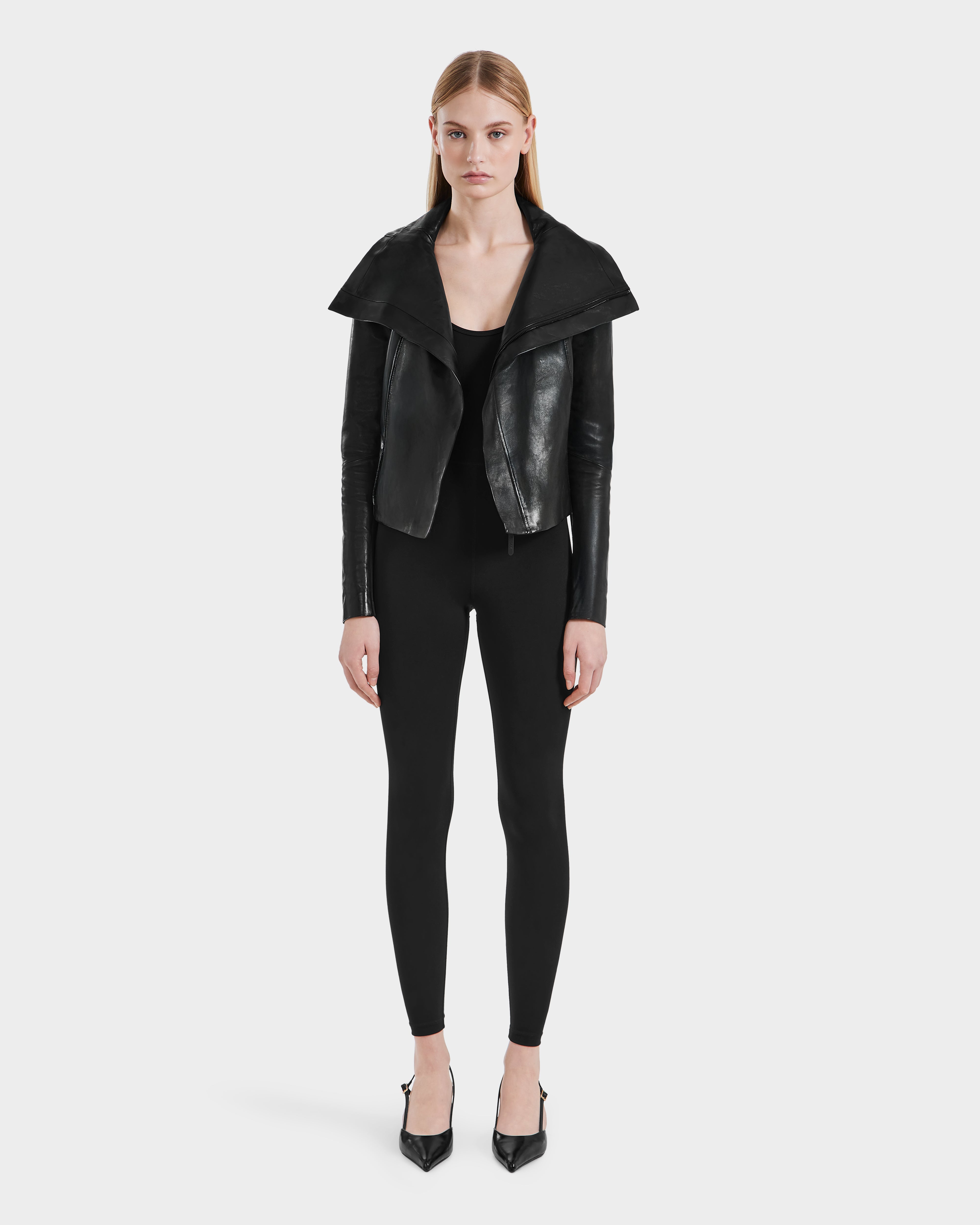 AVRIL - 8124561 Black – Rudsak International