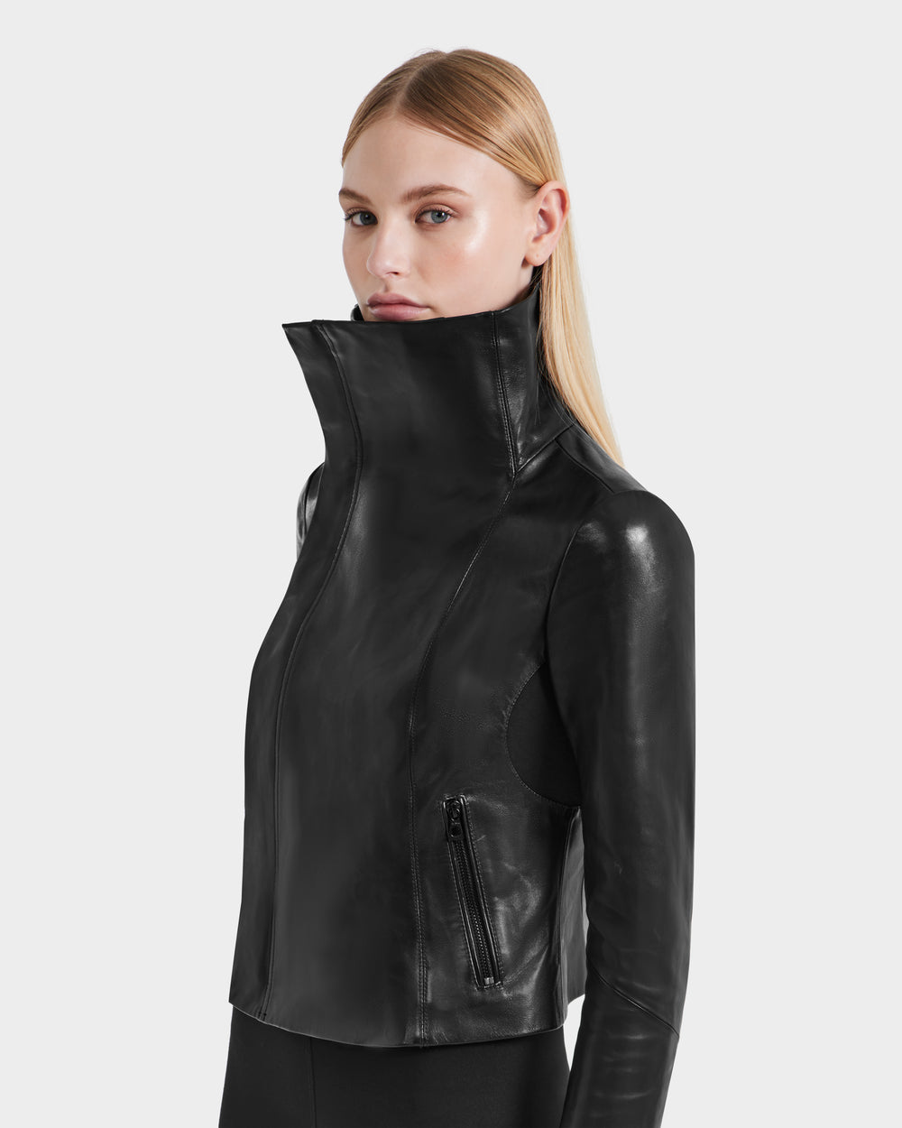 AVRIL - 8124561 Black – Rudsak International