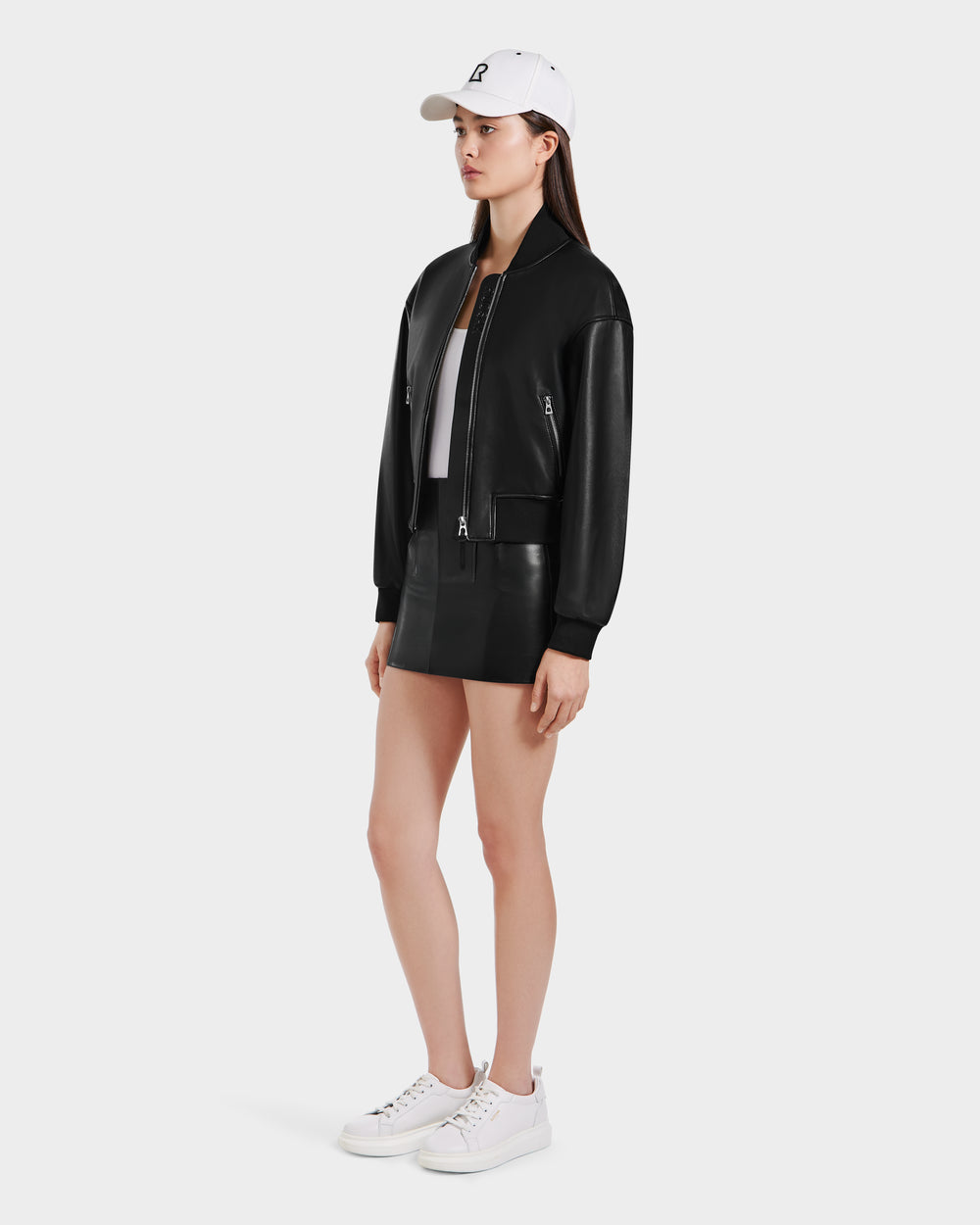 RUDSAK EMERSON Black Leather Bomber Jacket - Modern Style – Rudsak