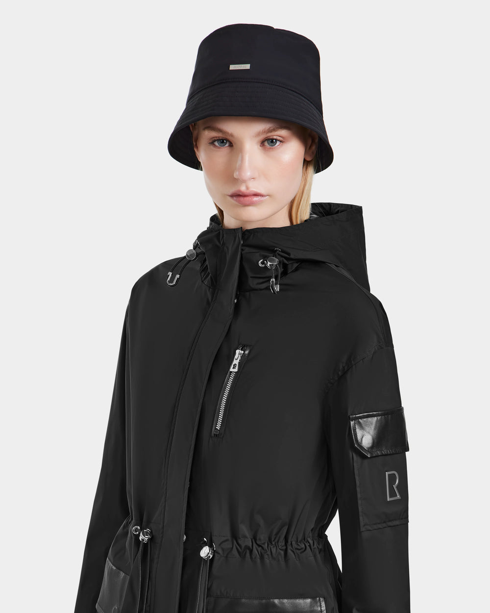 JAQY - 9425002 Black – Rudsak International