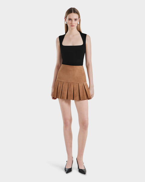 TR25_SolangeS_8525054_Almond_W