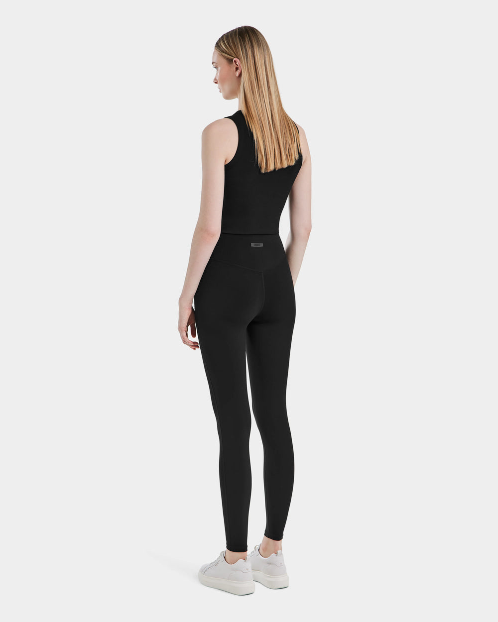 RUDSAK SONOMA Black Leggings: Sleek, Supportive Performance