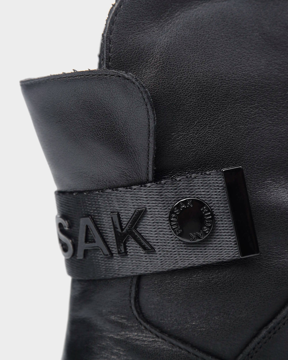 PRIYA - L223507 Black – Rudsak International