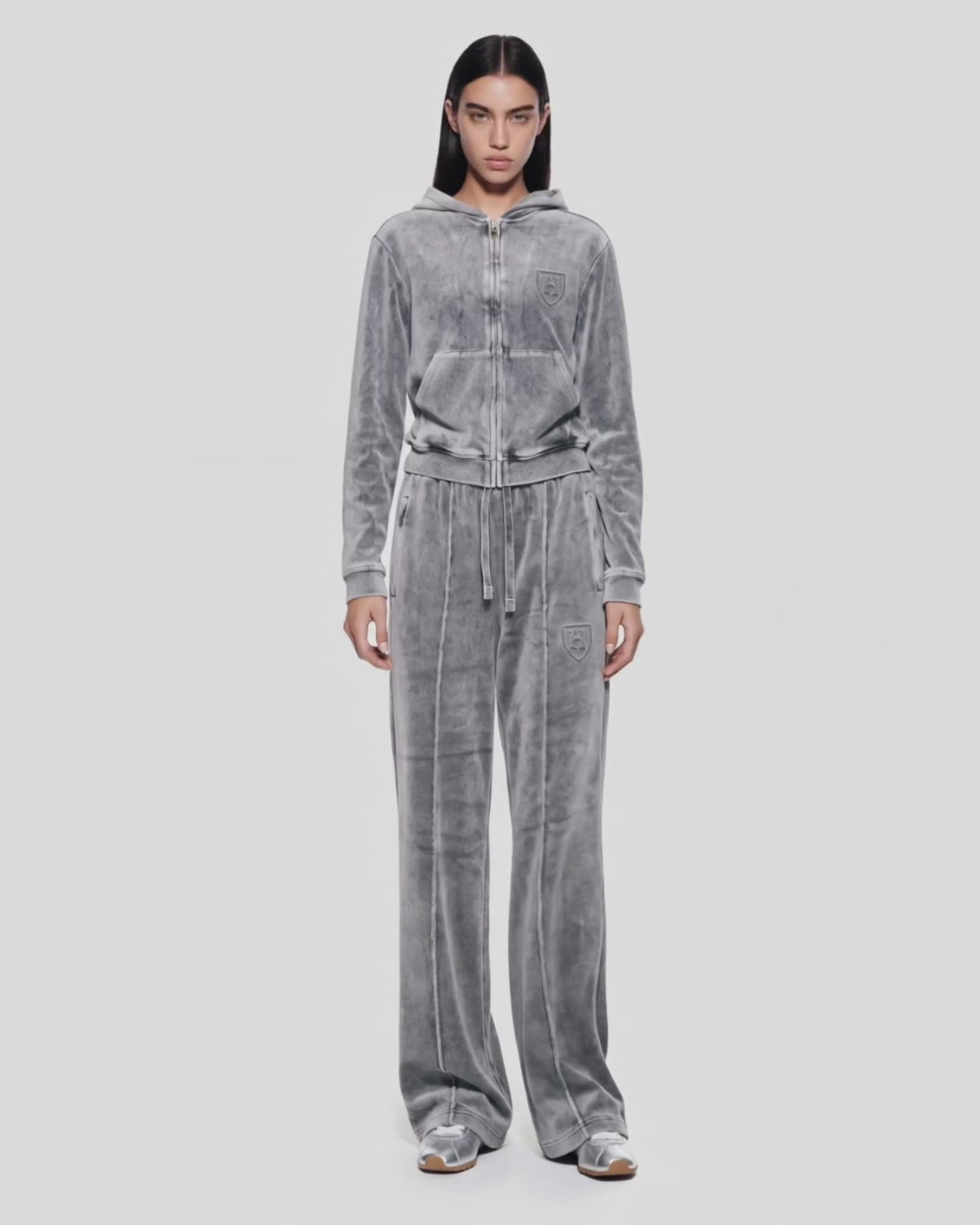 TYRA HV - H526904 Titanium