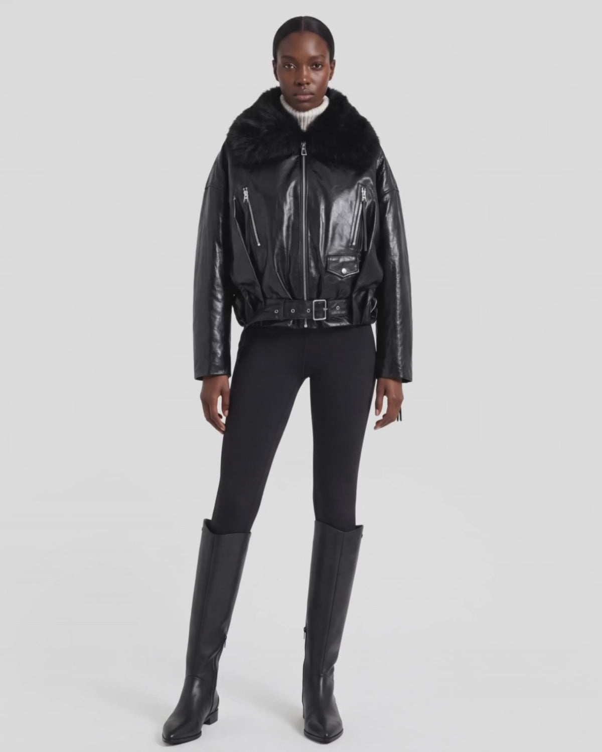 AVITA - 8126938 Black