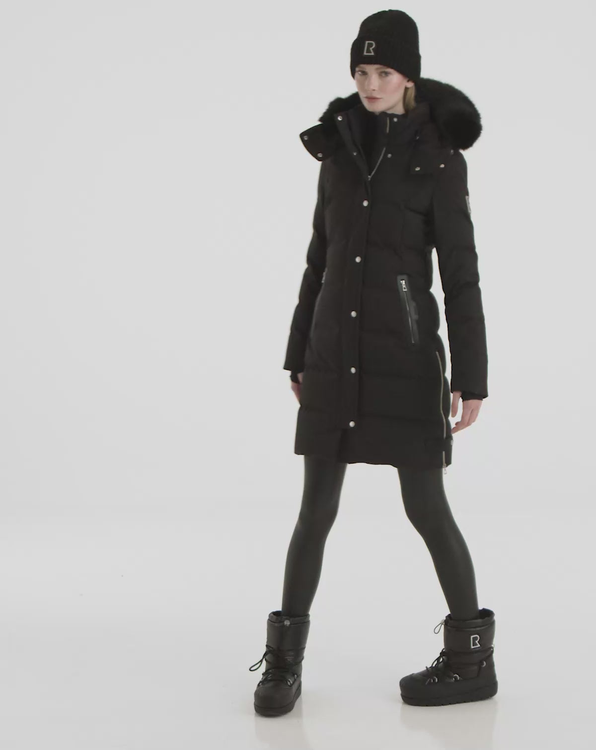 スズランデイジーリン for フォクシー ダウンベスト ベロア　ブラック RUDSAK KEHLANI Women's Black Quilted Down Coat | Warm, Water