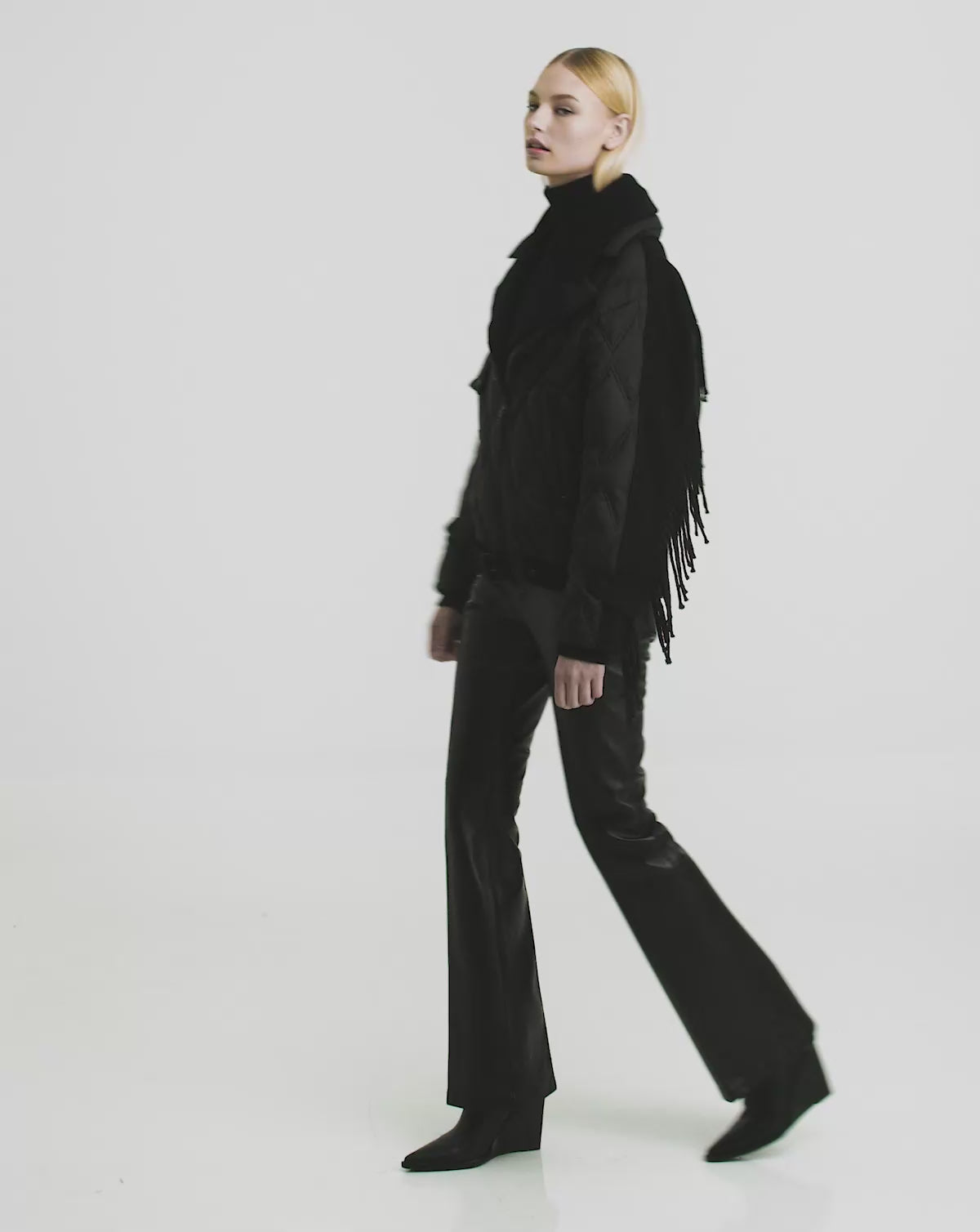 ZOLA - 8124712 Black – Rudsak International