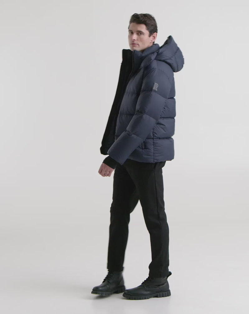 DANIEL M - M124510 Navy